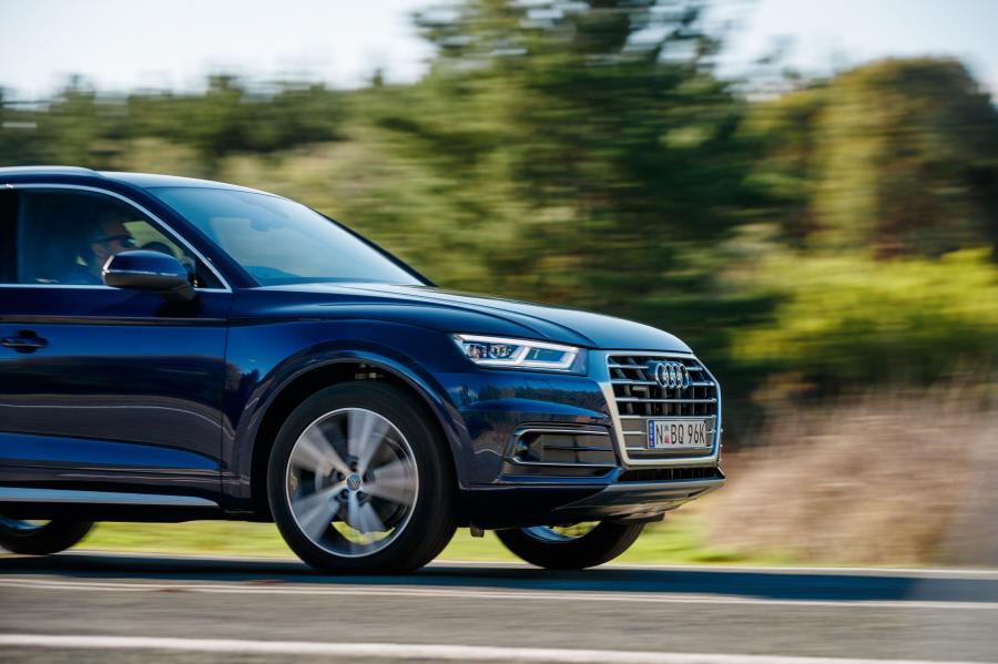 Детали экстерьера Audi Q5 2.0 TDI Quattro 2017 года  (AU) (фото 12 из 40)